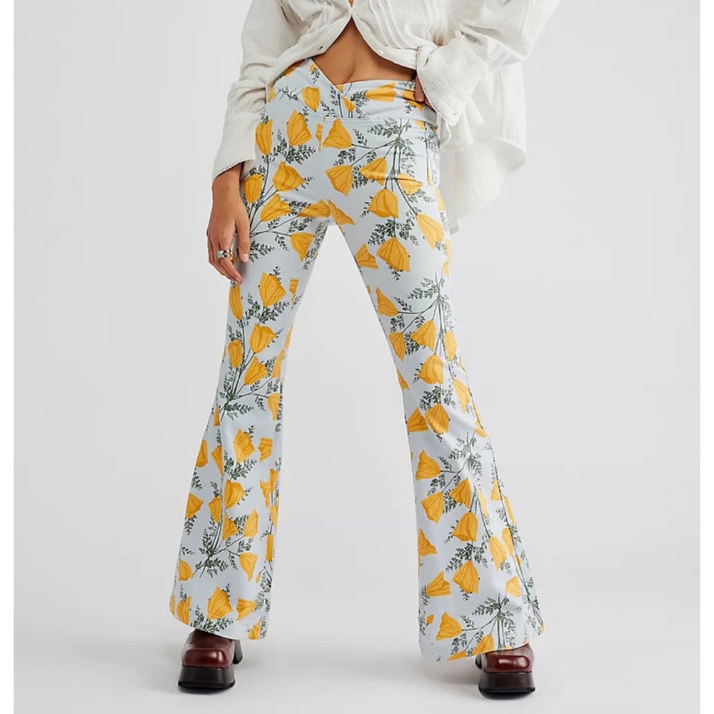 FREE PEOPLE Venice Beach Flares Cali Poppies